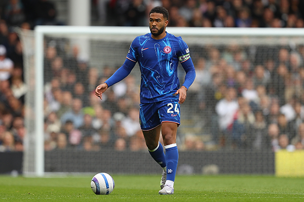 BBC：里斯·詹姆斯强势回应质疑！场上铁血表现诠释领袖气质